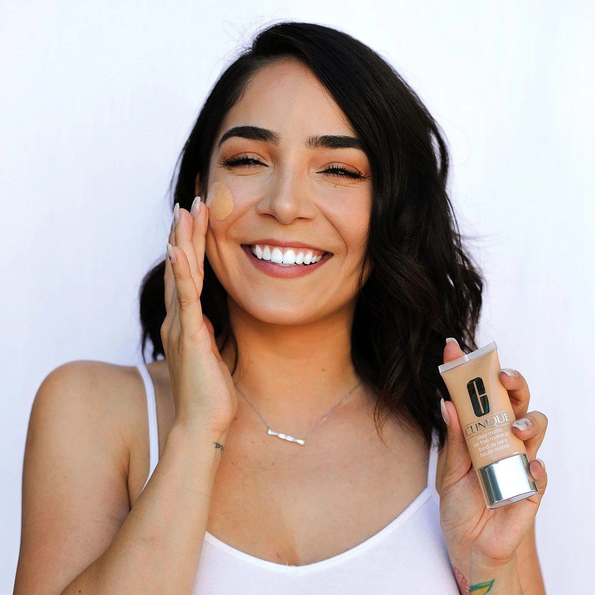 Hot Sale β Clinique Stay-Matte Oil-Free Makeup π 3 Hot Sale β Clinique Stay-Matte Oil-Free Makeup π - Image 3